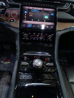 جیپ L گراند شیرۆکی